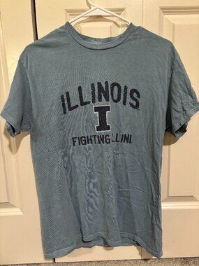 University of Illinois t-shirt